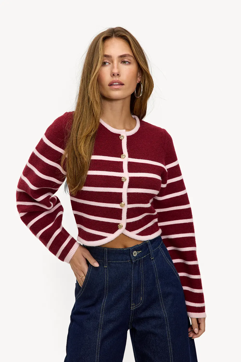 Bordeaux cardigan with pink stripes